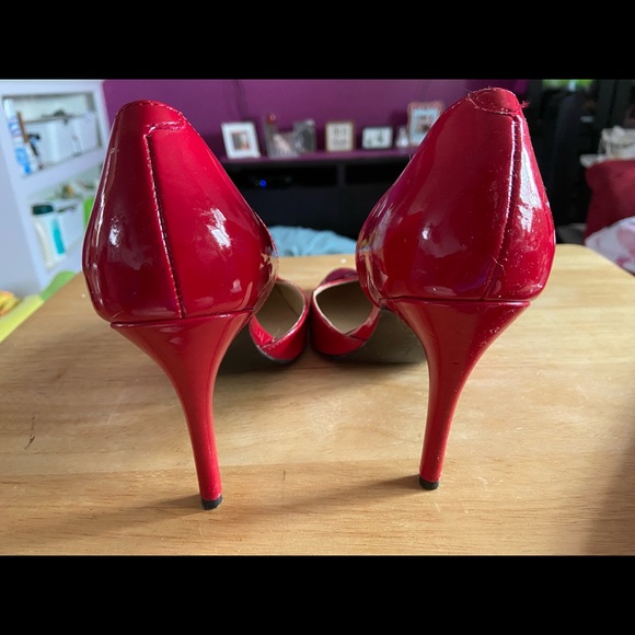 Like New Party Pumps! - Picture 2 of 2